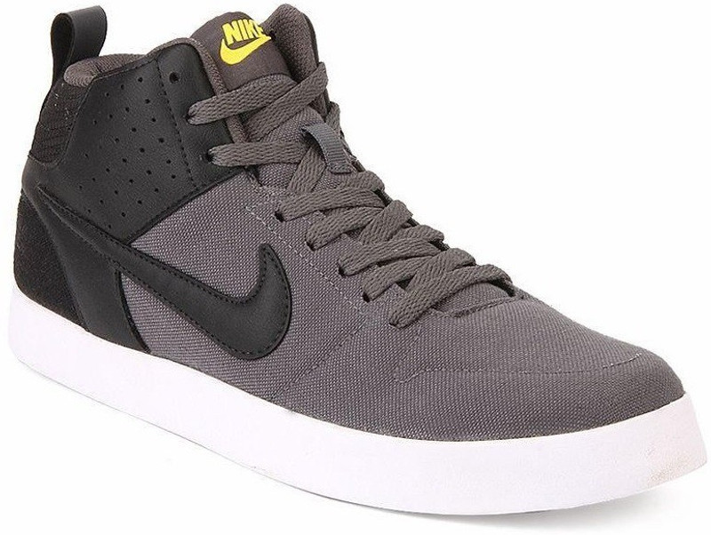 nike canvas shoes flipkart