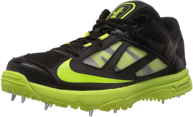 nike cricket shoes flipkart