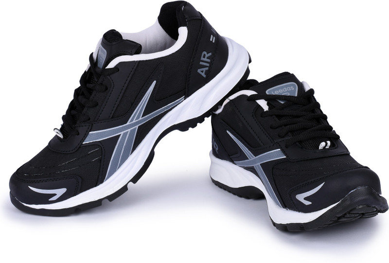 flipkart volleyball shoes