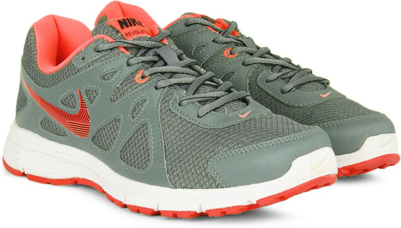 nike revolution 3 baby