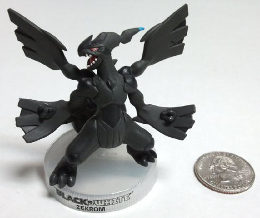 Pokemon Mewtwo Figure 2 inches Mini PVC Black /& White