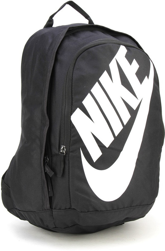 Nike backpacks flipkart