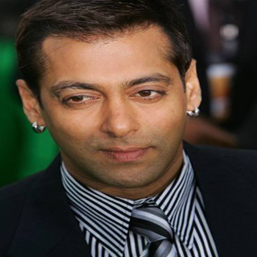 Flipkart Chooz Designer Studio Salman Khan Inspired Silver Chooz Designer Studio Salman Khan Inspired Silver Colour Kaju Alloy Stud Earring