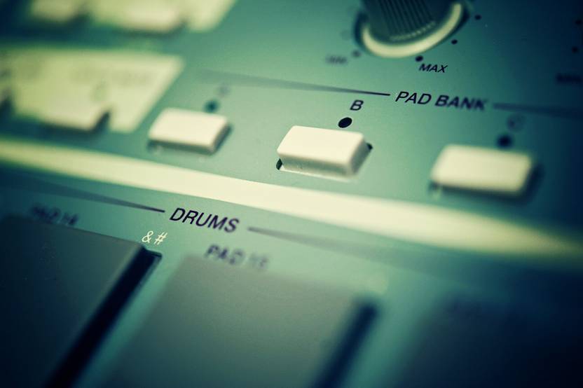 Hip hop drum machine online Hip hop drum machine online