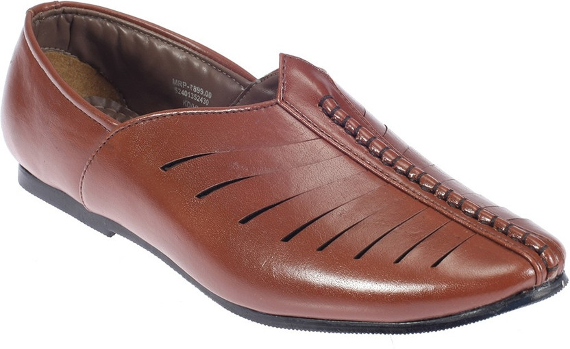 Khadim's Lazard Jutis For Men - Buy 