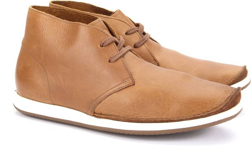 CLARKS NEWTON MASS TAN Boots For Men - Buy TAN Color CLARKS NEWTON MASS TAN  Boots For Men Online at Best Price - Shop Online for Footwears in India |  