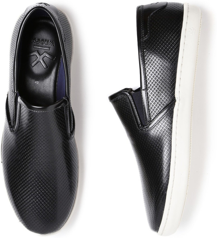 Wrogn slip on sneakers clearance