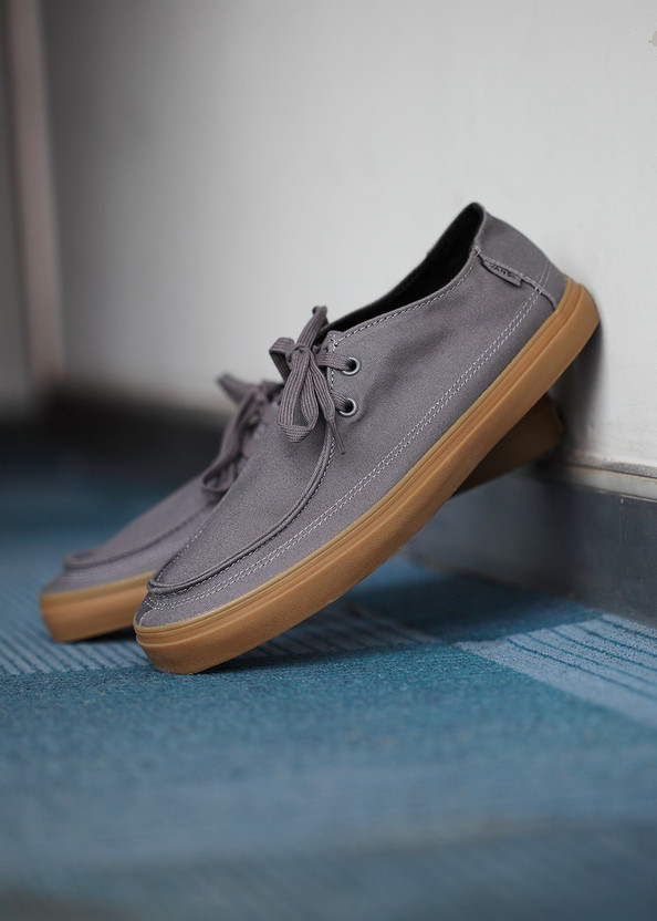VANS Rata Vulc SF Sneaker For Men - Buy 
