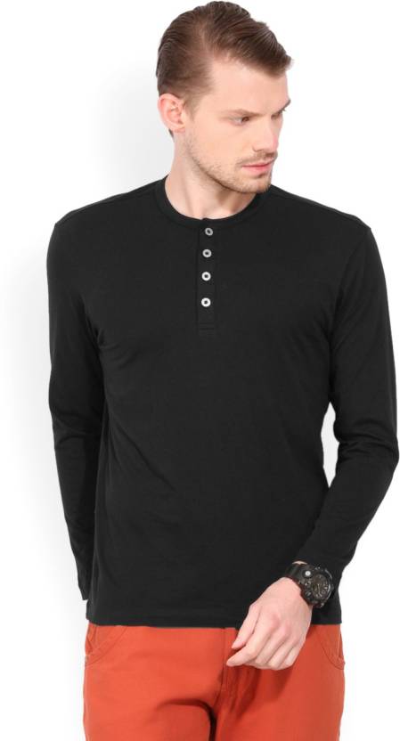 LEVI'S Solid Men Henley Black T-Shirt - Buy BLACK LEVI'S Solid Men Henley  Black T-Shirt Online at Best Prices in India | Flipkart.com