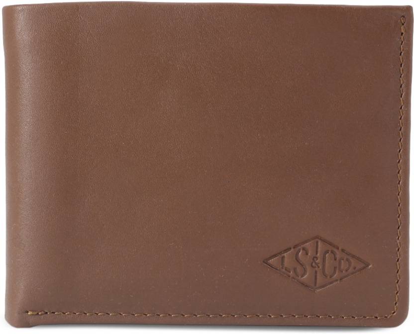LEVI'S Men Casual Brown Genuine Leather Wallet Brown - Price in India |  