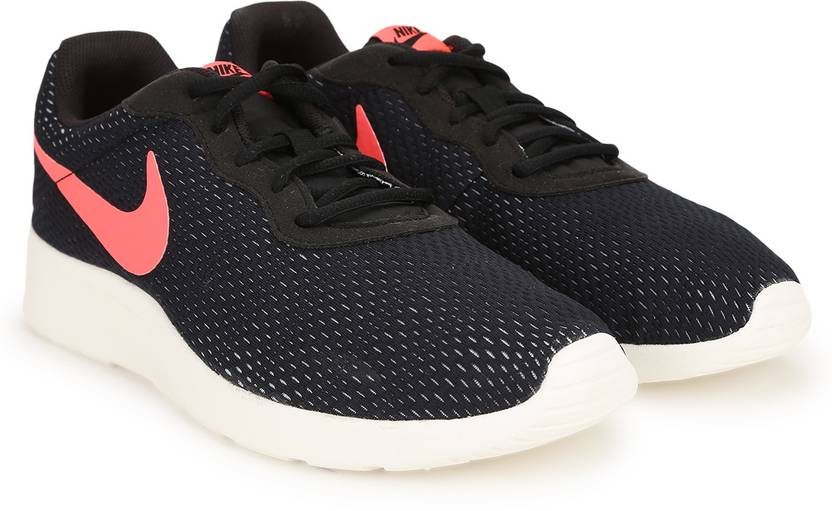 nike tanjun se running nike tanjun se running