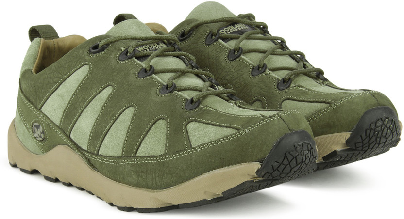 woodland shoes price flipkart