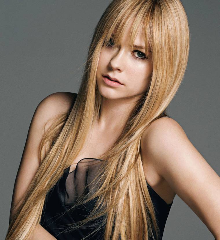 Kumkum Art Avril Lavigne Poster 12 X 18 Inch Hd Quality