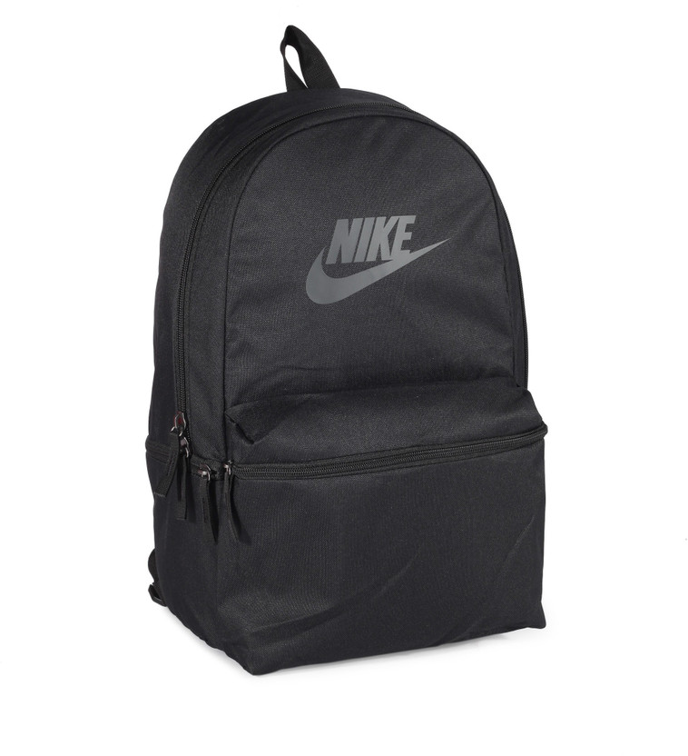 Nike heritage black backpack clearance
