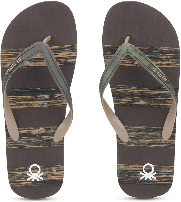 united colors of benetton chappals