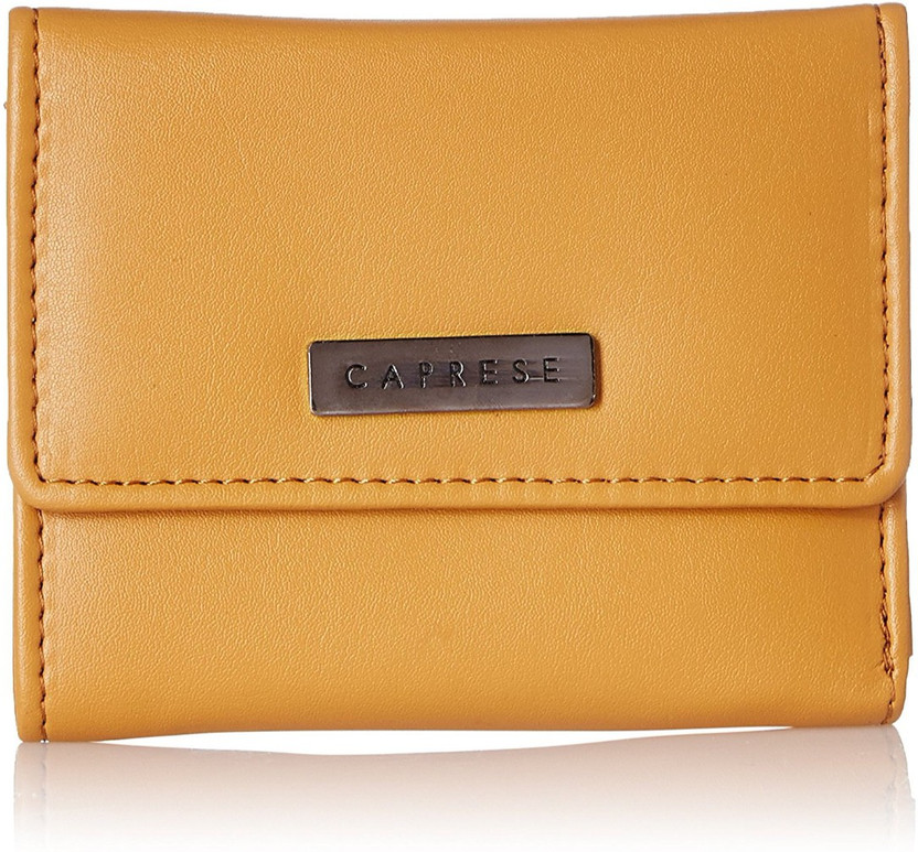 caprese wallet flipkart