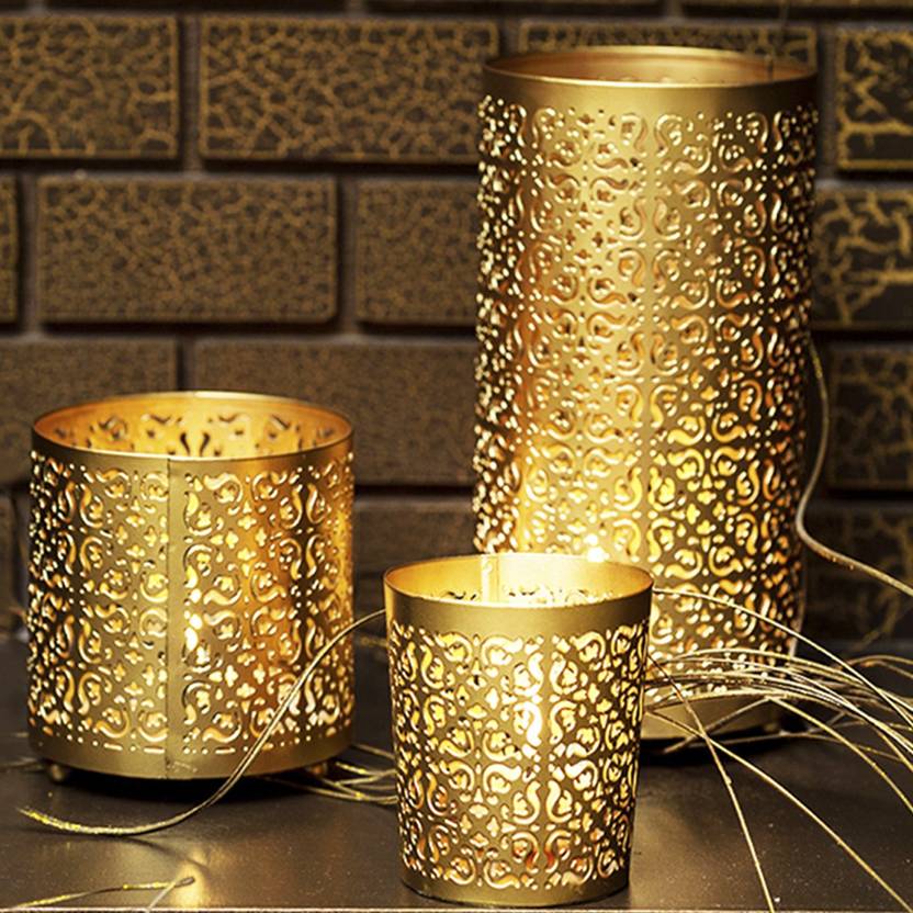 Lighthaus Set Of 3 Etched Candle Holders With Free 12 Scented Tea Lighthaus Set Of 3 Etched Candle Holders With Free 12 Scented Tea Lights Beautiful Flickering