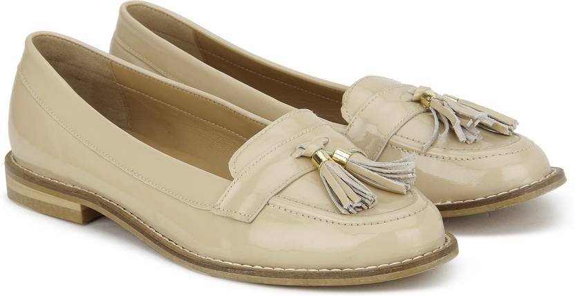 Spring break threesome video