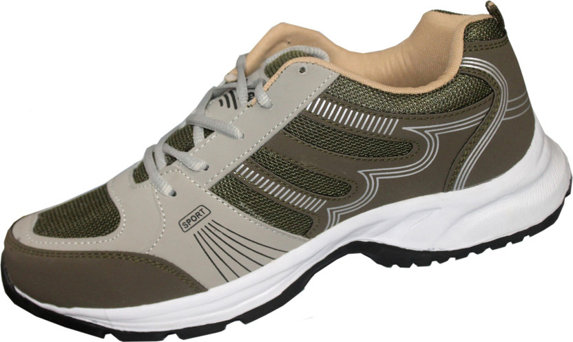 large size running shoes