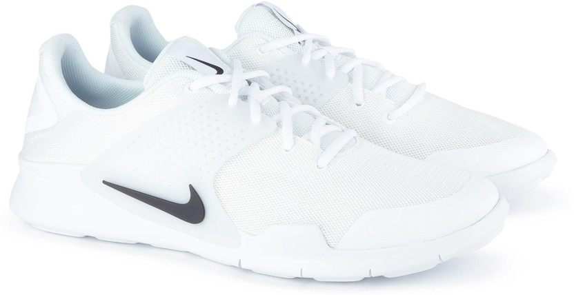 Nike arrowz lace up sneakers Clearance