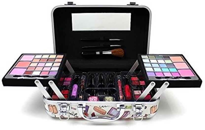 Urban Beauty 79 Piece Retro Vanity Case Cosmetic Set