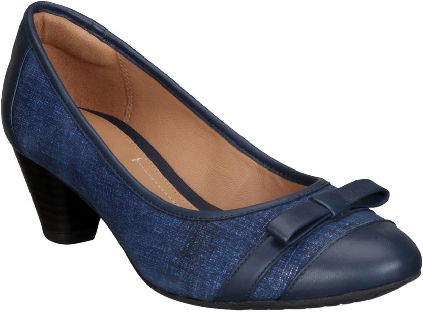 clarks kinzie blue