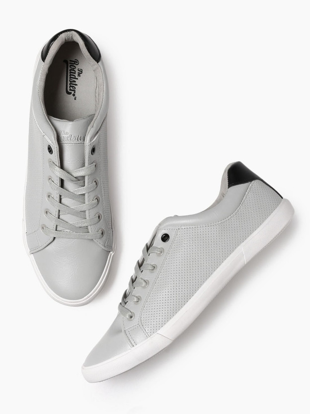 Roadster Canvas Shoes For Men - Buy 