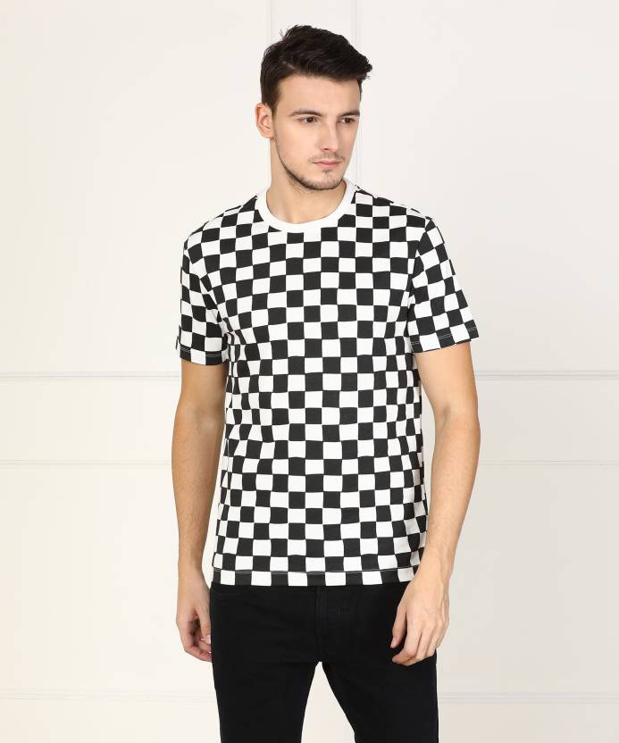 LEVI'S Checkered Men Round Neck White, Black T-Shirt - Buy LEVI'S Checkered  Men Round Neck White, Black T-Shirt Online at Best Prices in India |  