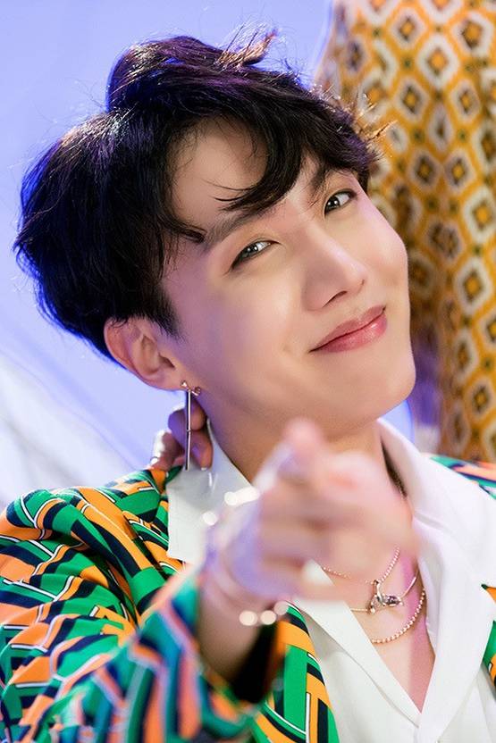 J Hope Bts Idol - fondo de pantalla tumblr