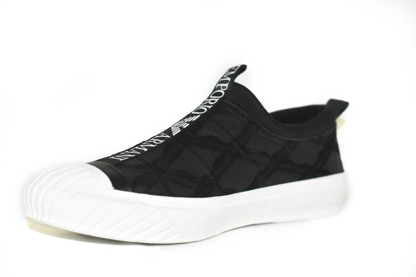 EMPORIO ARMANI Training & Gym Shoes For Men - Buy EMPORIO ARMANI Training &  Gym Shoes For Men Online at Best Price - Shop Online for Footwears in India  