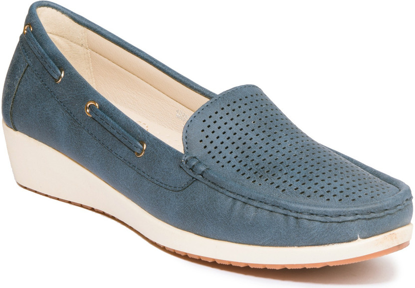 crocs walu canvas loafer dsw