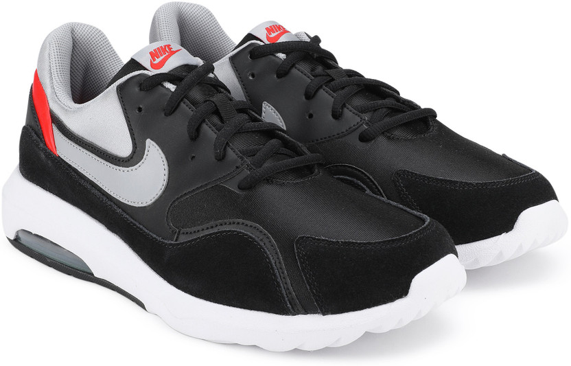 nike sneakers flipkart