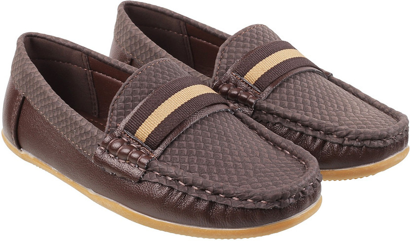 Buy METRO Boys Slip on Moccasins online 