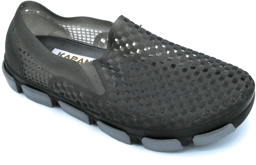 jelly shoes for men