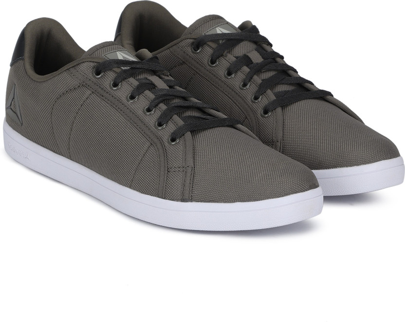 Reebok classics tread max Outlet