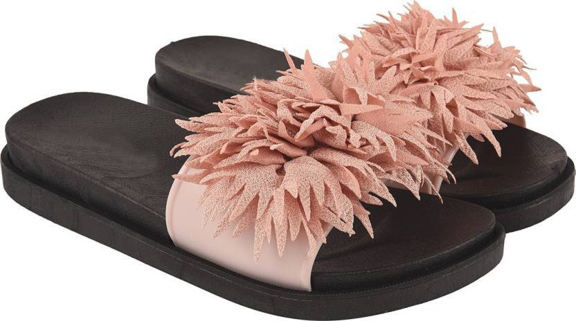 CROSTAIL Stylish Slippers for girls and women Slides - Buy CROSTAIL Stylish  Slippers for girls and women Slides Online at Best Price - Shop Online for  Footwears in India | Flipkart.com