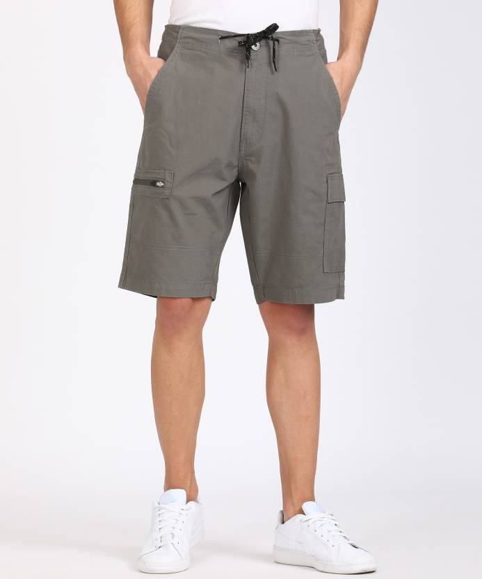 Denizen by Levi's Solid Men Reversible Grey Chino Shorts - Buy Denizen by  Levi's Solid Men Reversible Grey Chino Shorts Online at Best Prices in  India 