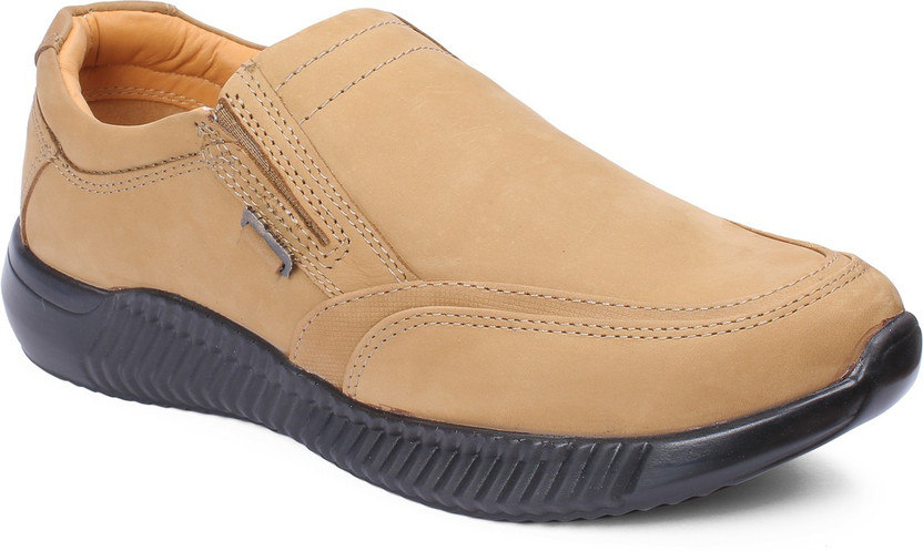 RED CHIEF Springer Casuals For Men 