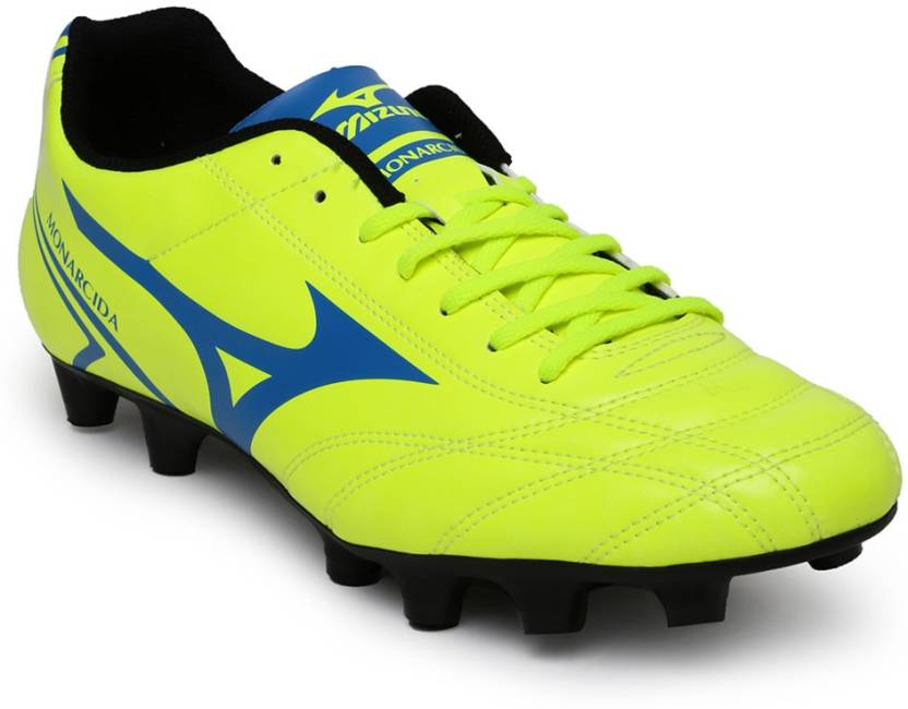 MIZUNO Football Shoes For Men - Buy MIZUNO Football Shoes For Men Online at  Best Price - Shop Online for Footwears in India 