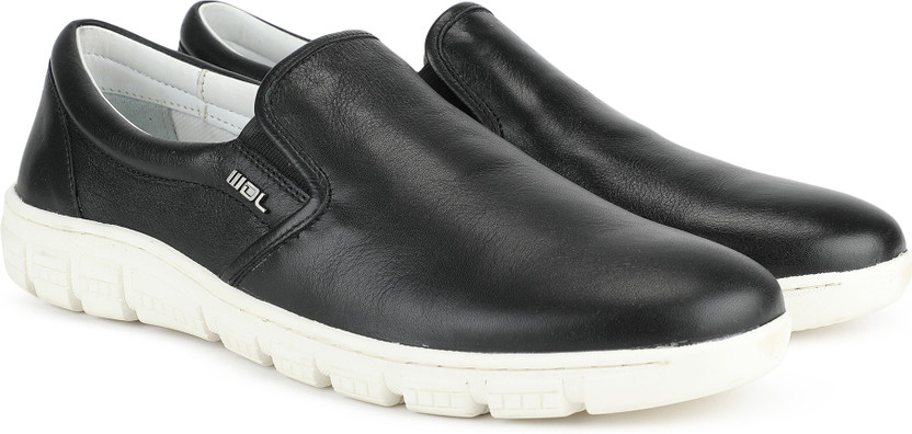 WOODLAND Slip On Sneakers For Men - Buy 