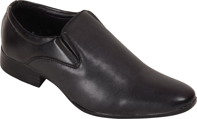 Bata pointed shoes Clearance