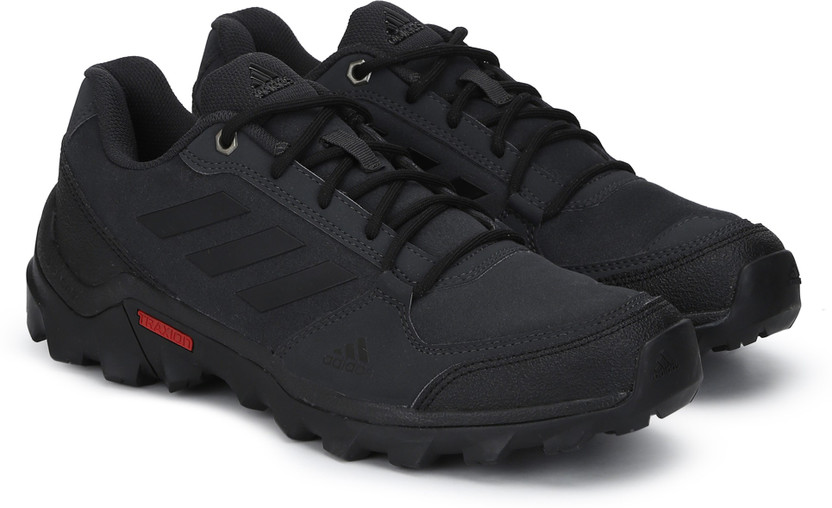 Flipkart offers adidas shoes clearance