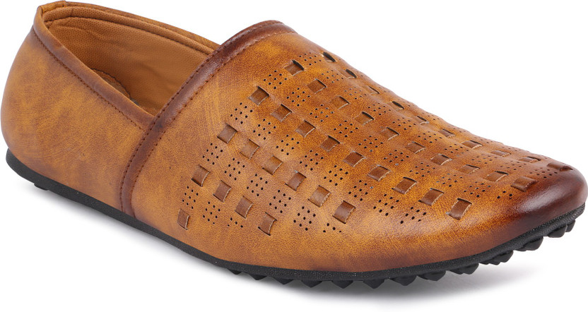 Streamline present Men Boys Casual