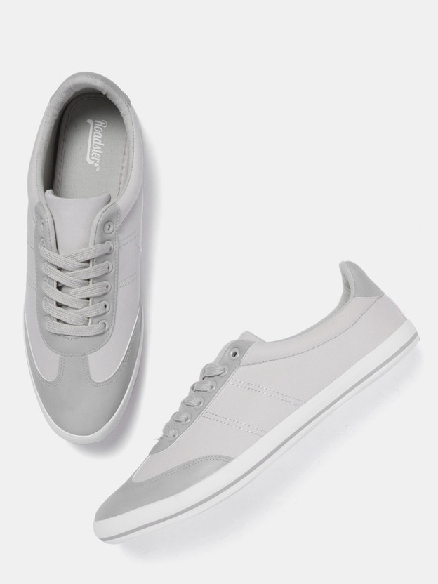 Roadster Canvas Shoes For Men - Buy 