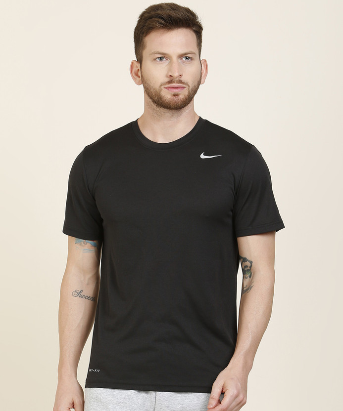 NIKE Solid Men Round Neck Black T-Shirt