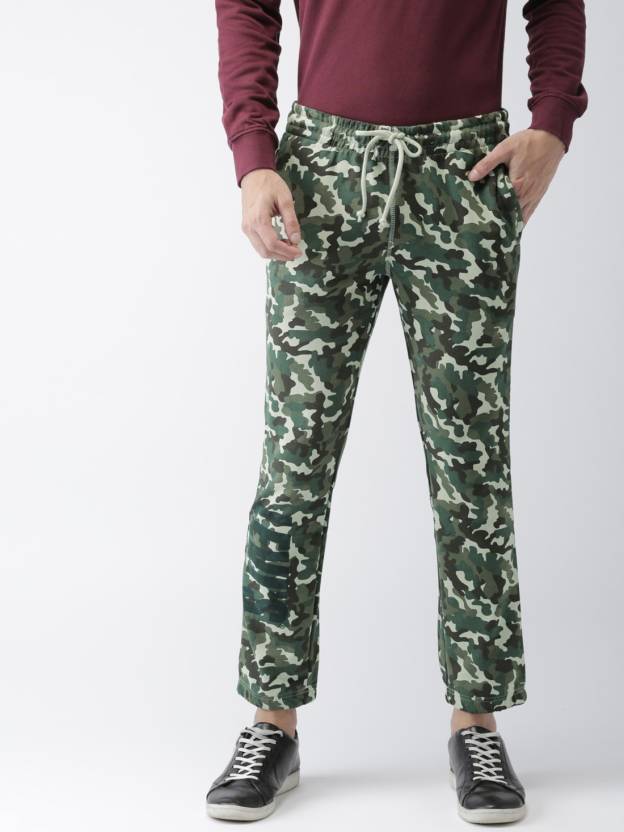 LEVI'S Camouflage Men Green Track Pants - Buy LEVI'S Camouflage Men Green  Track Pants Online at Best Prices in India 