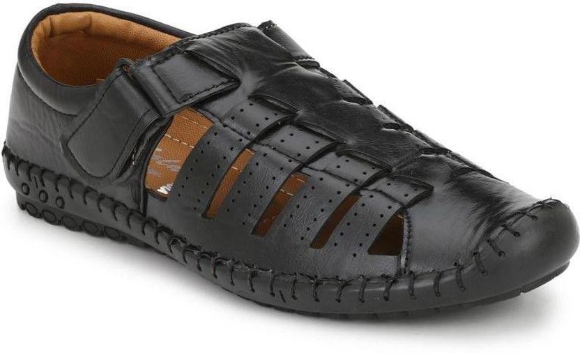 A.R Gold Men Black Sandals - Buy A.R 