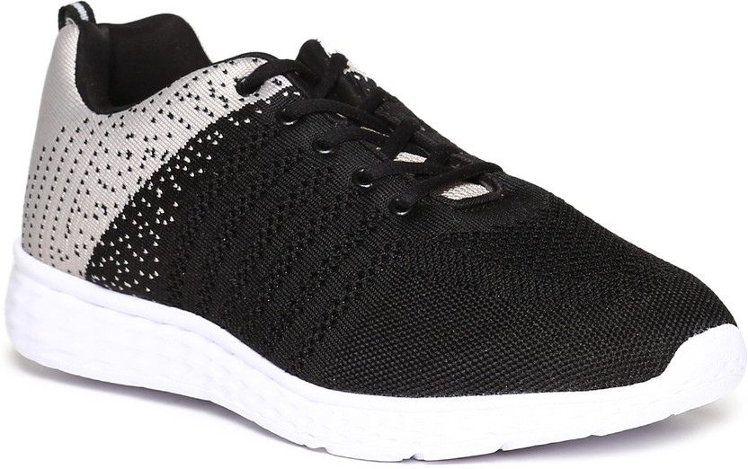 Flipkart offers footwear clearance