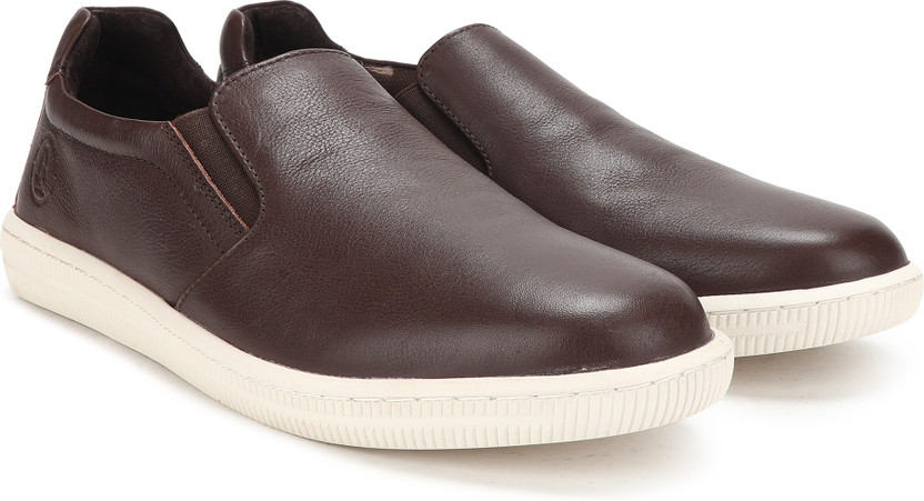 slip on sneaker for men