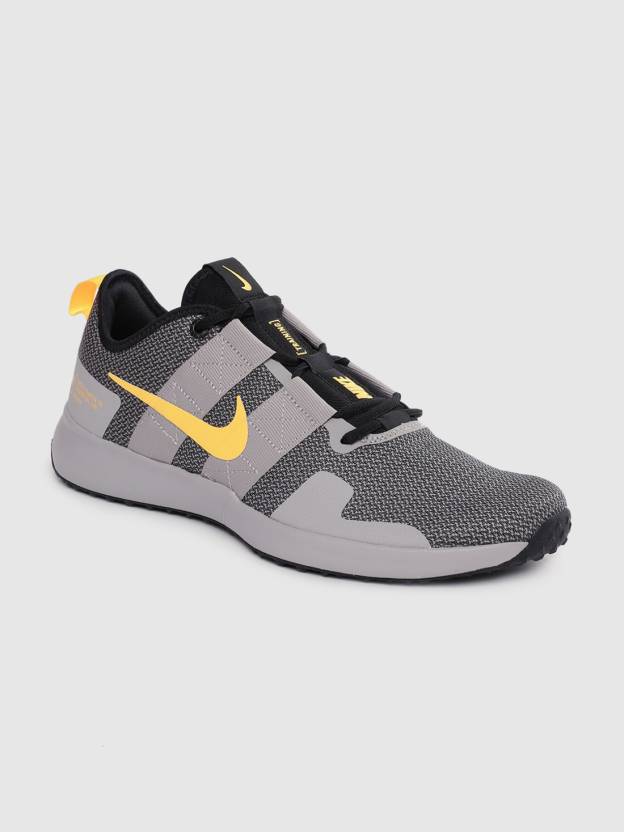NIKE Varsity Compete Tr 2 Running Shoes For Men - Buy NIKE Compete Tr 2 Running Shoes For Men Online at Best Price - Shop Online for Footwears in India |